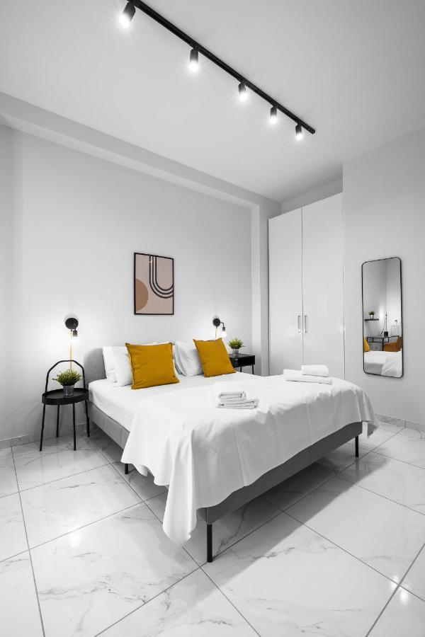 Breez Apartments, The Luxury *