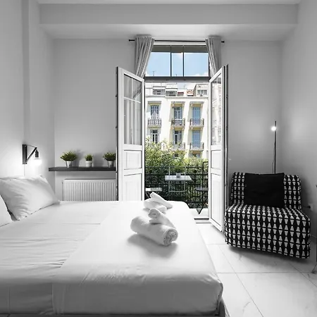 Breez Apartments, The Luxury Suites Thessaloniki Exterior foto