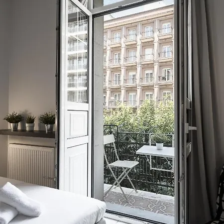 Breez Apartments, The Luxury Suites Thessaloniki Exterior foto